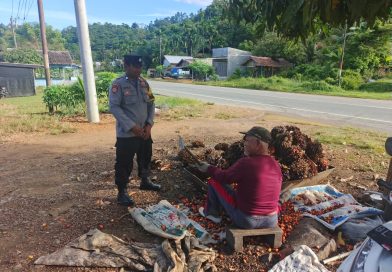 PERSONIL POLSEK SETIA BAKTI LAKSANAKAN PATROLI HARKAMTIBMAS DI WILAYAH KECAMATAN SETIA BAKTI PERSONIL POLSEK SETIA BAKTI LAKSANAKAN PATROLI HARKAMTIBMAS DI WILAYAH KECAMATAN SETIA BAKTI