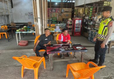 PERSONIL POLSEK SETIA BAKTI LAKSANAKAN PATROLI HARKAMTIBMAS DI WILAYAH KECAMATAN SETIA BAKTI PERSONIL POLSEK SETIA BAKTI LAKSANAKAN PATROLI HARKAMTIBMAS DI WILAYAH KECAMATAN SETIA BAKTI